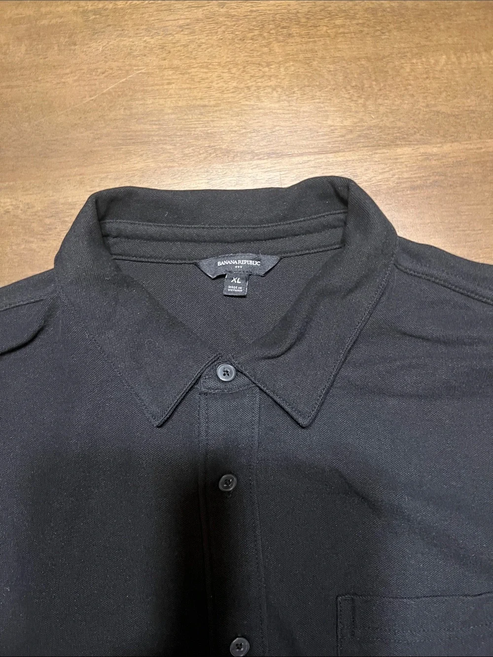 Banana Republic Men’s Black Button-Down Shirt